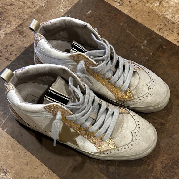 White and Gold High-Top Sneakers - Picture 3 of 10